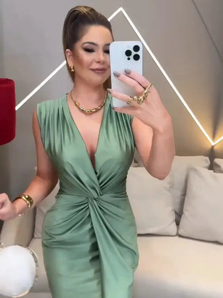 Vestido Verde Grace – Sofisticação e Elegância Atemporal