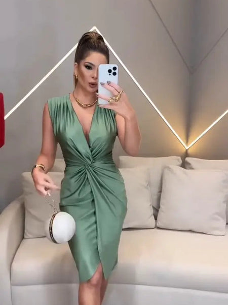 Vestido Verde Grace – Sofisticação e Elegância Atemporal